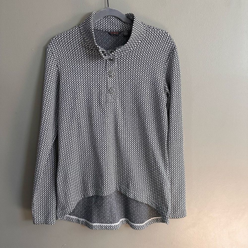 Merrell black and white pullover size large